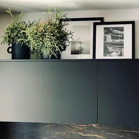 The Matter Meaningful Laura Appartement