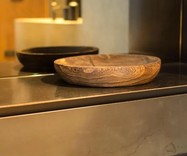 The Matter Meaningful Laura Apartamento